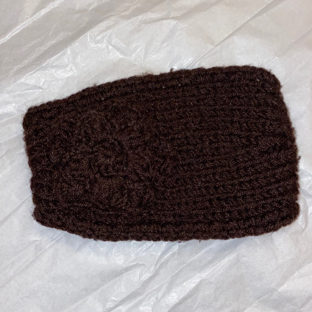 Brown Knitted Headband With Flower